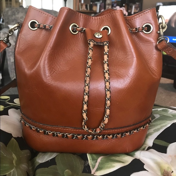 Patricia Nash Handbags - NWT Patricia Nash Drawstring Crossbody